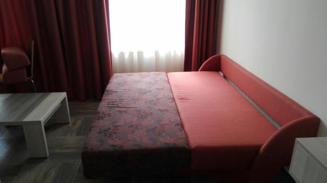 Къщата С Чешмата Apartment Veliko Tarnovo Luaran gambar