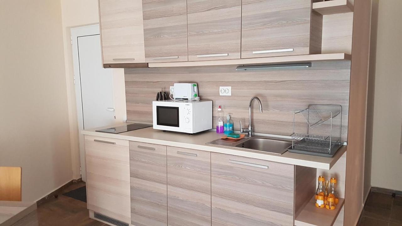 Къщата С Чешмата Apartment Veliko Tarnovo Luaran gambar