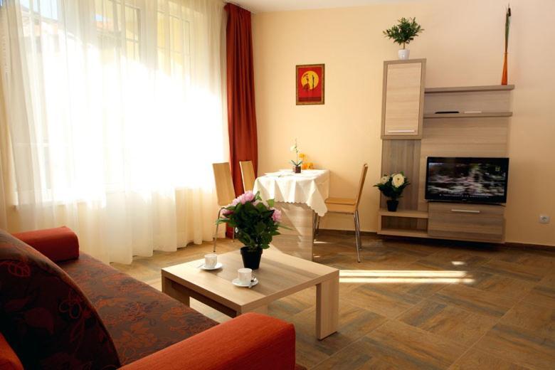 Къщата С Чешмата Apartment Veliko Tarnovo Luaran gambar