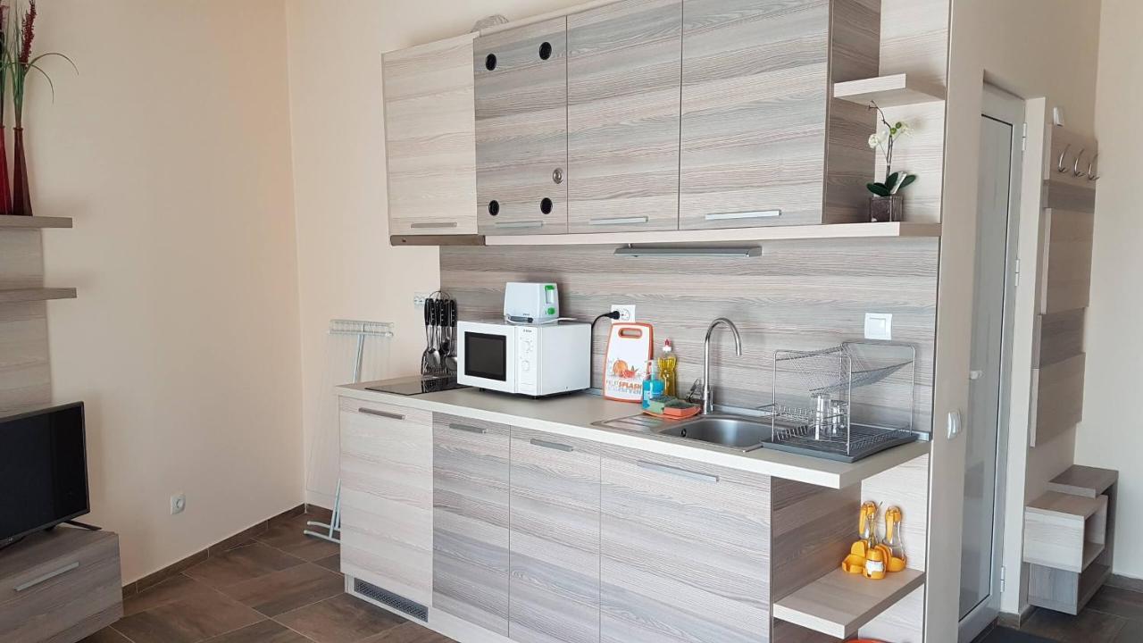Къщата С Чешмата Apartment Veliko Tarnovo Luaran gambar